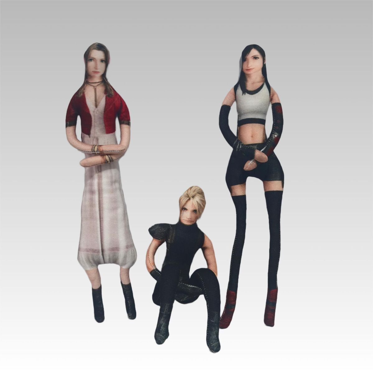 Anime Cloud Strife Tifa Lockha - Gaming Accessories Toys のレビューと価格
